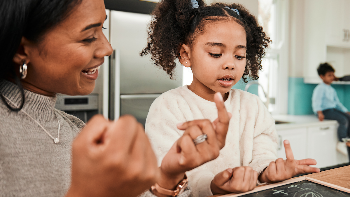 AIは「手のかかるこども」?「頼れる相棒」？